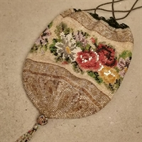 perlebroderet aftentaske blomsterbroderi gammel håndtaske vintagetaske.